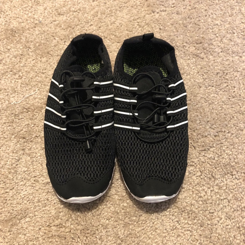 Water shoes